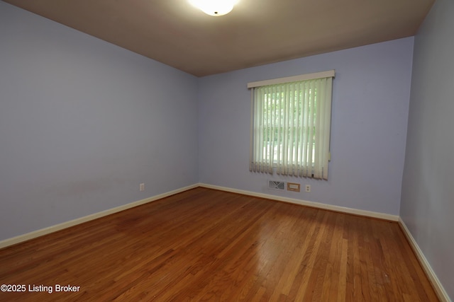 9838 Longwood Cir, Louisville, KY 40223 - photo 23