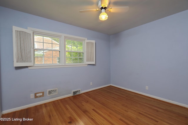 9838 Longwood Cir, Louisville, KY 40223 - photo 29