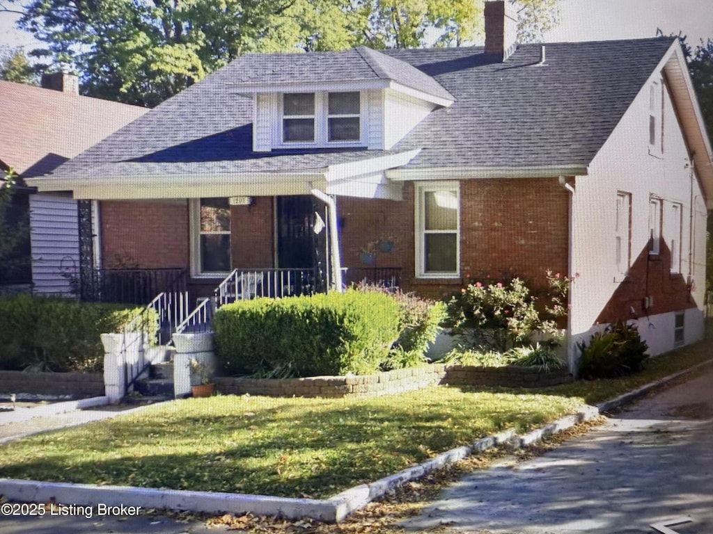 1207 Homeview Dr, Louisville, KY 40215 - photo 1