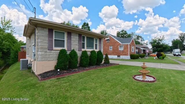5712 Jeanine Dr, Louisville, KY 40219 - photo 2