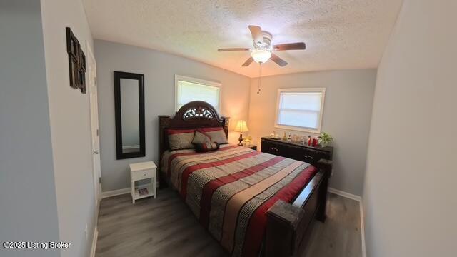 5712 Jeanine Dr, Louisville, KY 40219 - photo 10