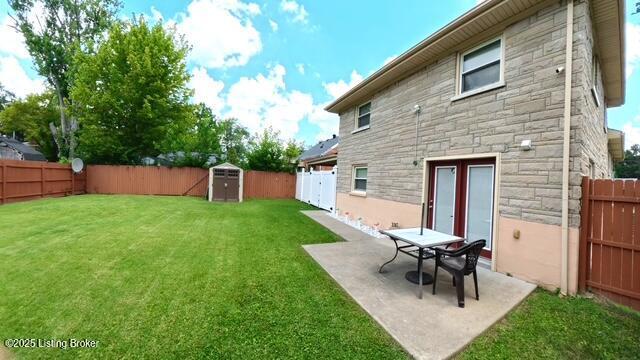 5712 Jeanine Dr, Louisville, KY 40219 - photo 29