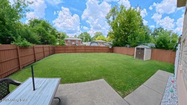 5712 Jeanine Dr, Louisville, KY 40219 - photo 30