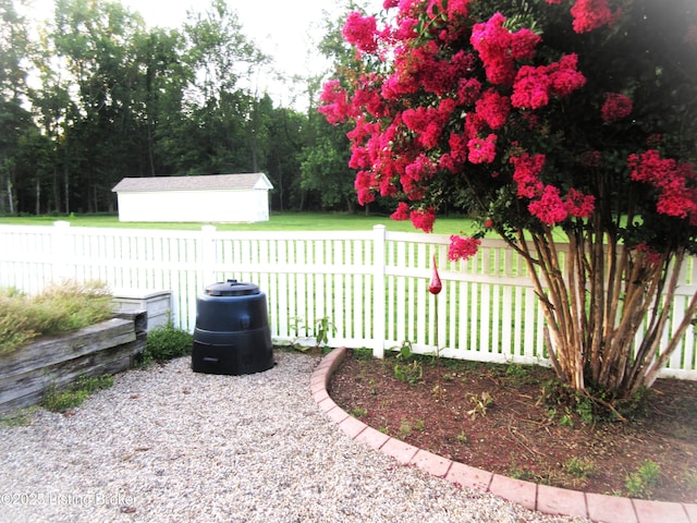 5815 Blevins Gap Rd, Louisville, KY 40272 - photo 43