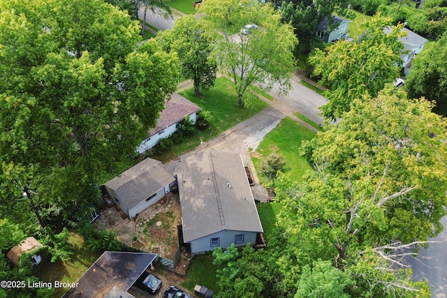 3128 Lynnwood Way, Louisville, KY 40299 - photo 32