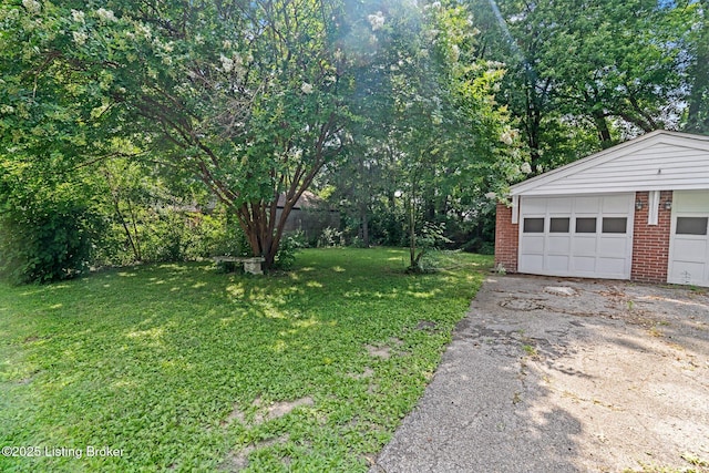 1715 Larkmoor Ln, Louisville, KY 40218 - photo 6