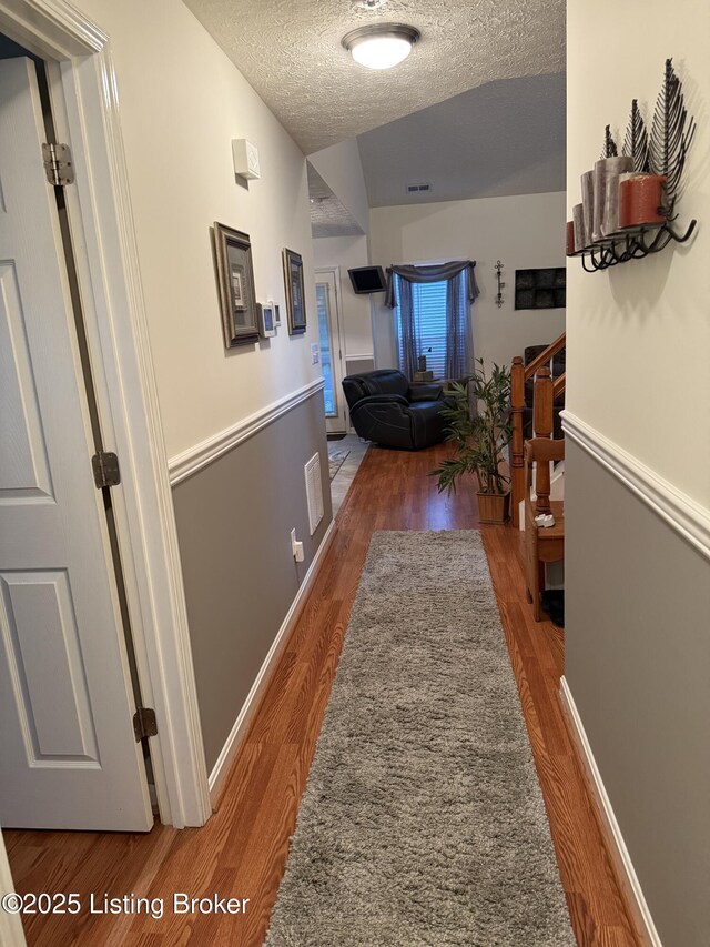 8812 Eli Dr, Louisville, KY 40291 - photo 4