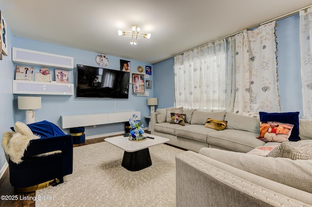 8016 Cedar Meadows Ln, Louisville, KY 40228 - photo 5