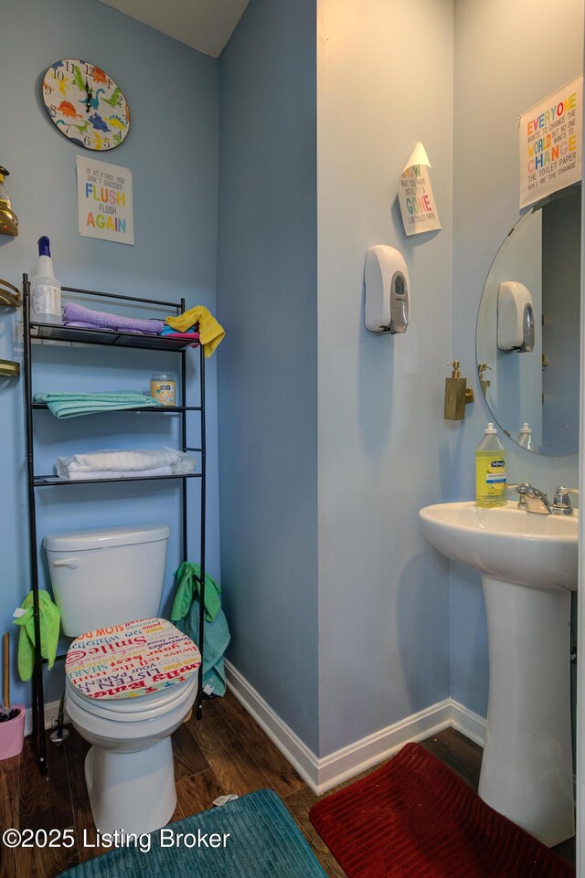 8016 Cedar Meadows Ln, Louisville, KY 40228 - photo 9