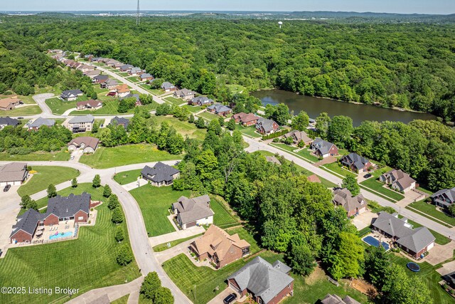 9814 Sunnys Halo Ct, Louisville, KY 40214 - photo 12
