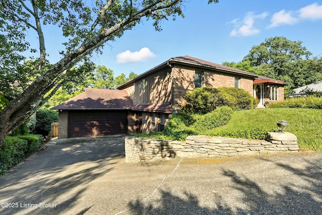 1507 Thackeray Dr, Louisville, KY 40205 - photo 2