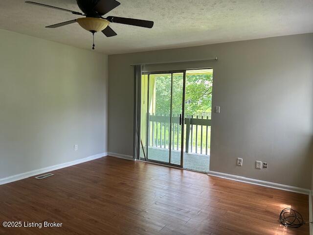 11403 N Tazwell Dr, Louisville, KY 40241 - photo 9