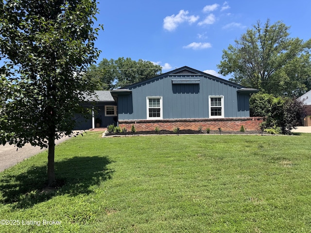 8611 Holston Rd, Louisville, KY 40222 - photo 2