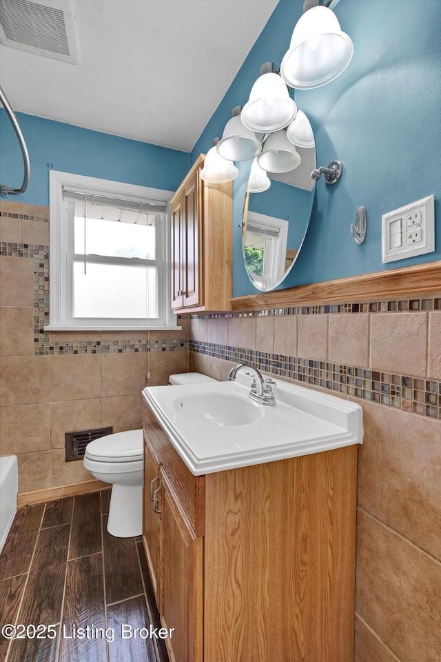 9320 Ponder Ln, Louisville, KY 40272 - photo 23