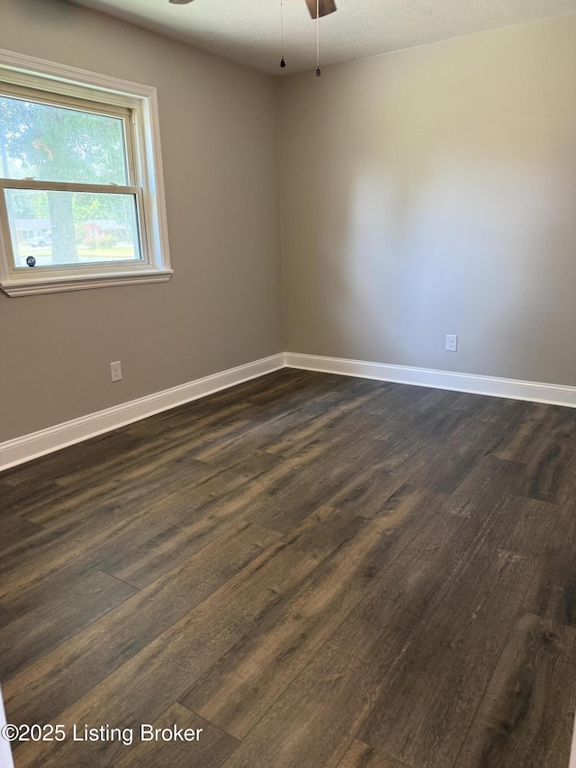 389 Meadowwood Rd, Louisville, KY 40229 - photo 13