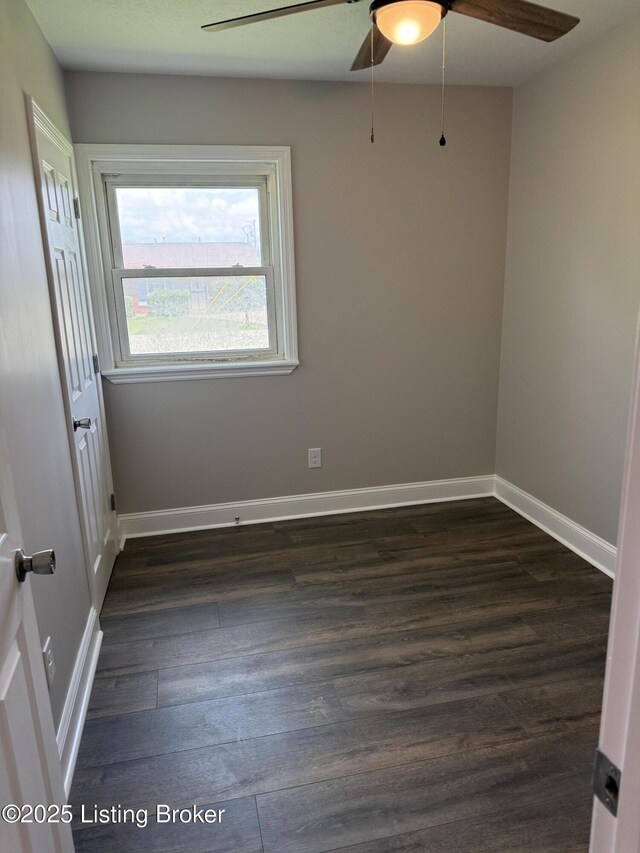 389 Meadowwood Rd, Louisville, KY 40229 - photo 17