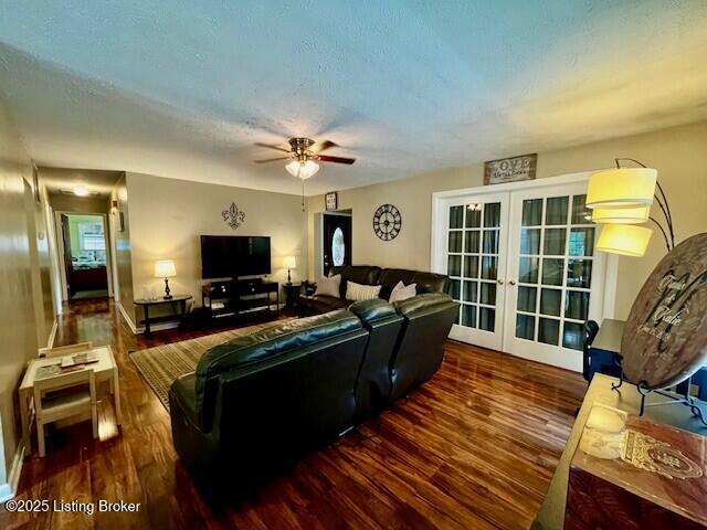 4901 Glenna Way, Louisville, KY 40219 - photo 3