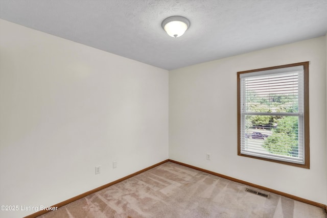 9406 Wood Hollow Rd, Louisville, KY 40229 - photo 29