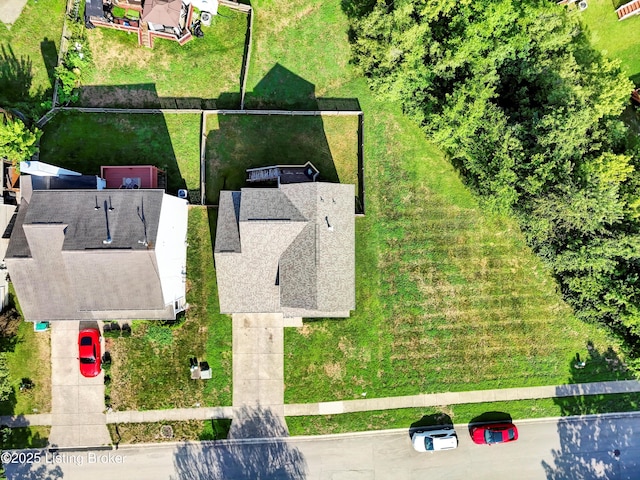9406 Wood Hollow Rd, Louisville, KY 40229 - photo 51