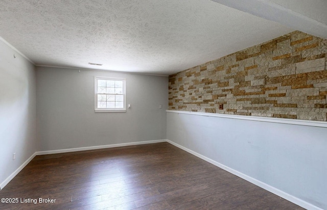 8708 Bost Ln, Louisville, KY 40219 - photo 17