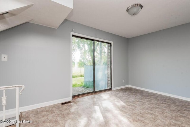 3003 Treeview Ct, Louisville, KY 40214 - photo 7