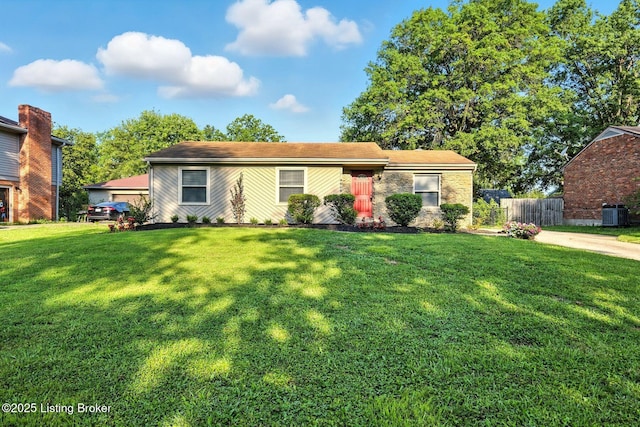 4606 Haeringdon Dr, Louisville, KY 40299 - photo 1