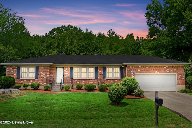 4005 Pinecroft Dr, Louisville, KY 40219 - photo 1