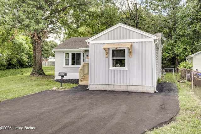 3200 Donald Dr, Louisville, KY 40216 - photo 3