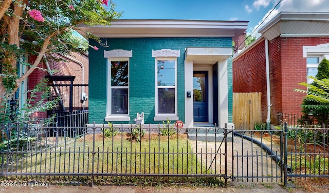 719 Lampton St, Louisville, KY 40203 - photo 1