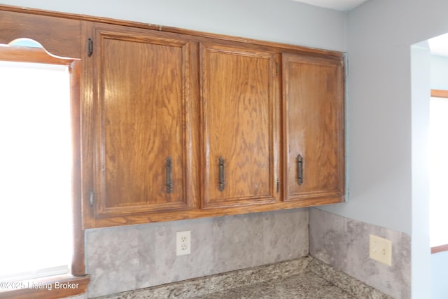 8217 Atlanta Pkwy, Louisville, KY 40214 - photo 10