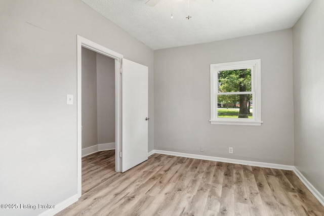 10222 Starlight Way, Louisville, KY 40272 - photo 17