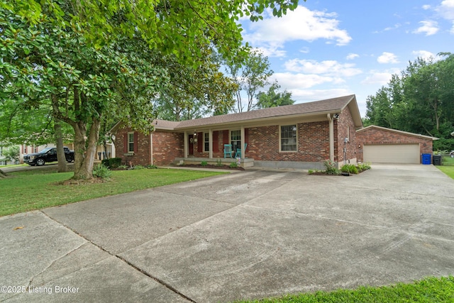 7409 Nottoway Cir, Louisville, KY 40214 - photo 4