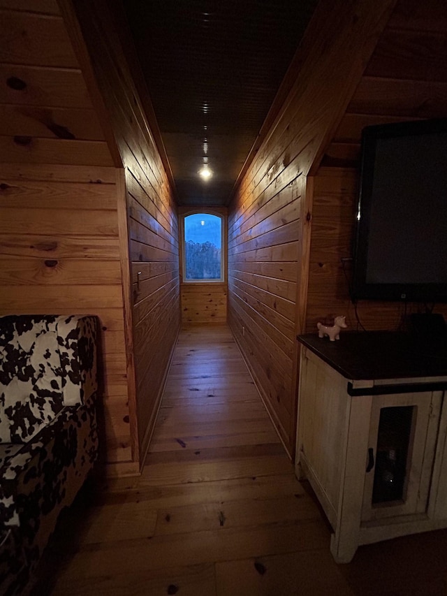 4940 Kent Rd, Tremont, MS 38876 - hallway featuring wood walls