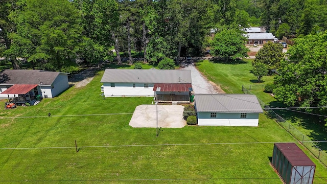  - aerial view of property and surrounding area