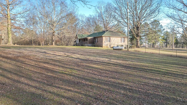 view of yard featuring fence