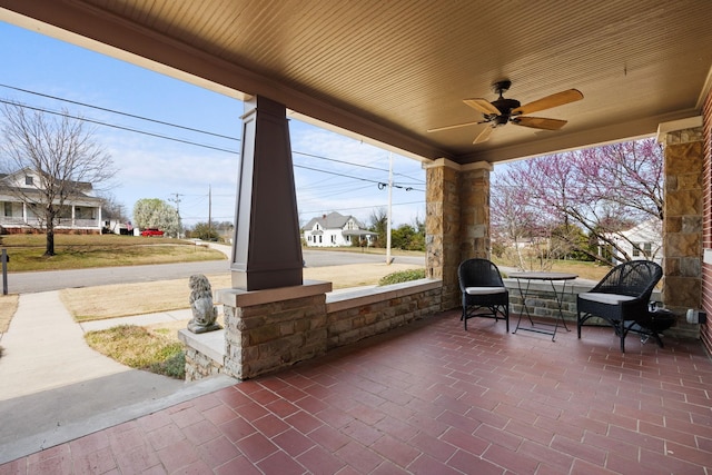 view of patio with a ceiling fan and covered porch