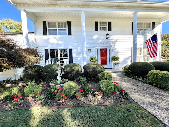 view of neoclassical / greek revival house