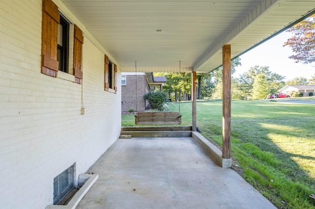 view of patio / terrace with covered porch