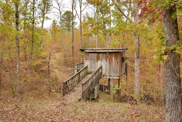 view of outdoor structure