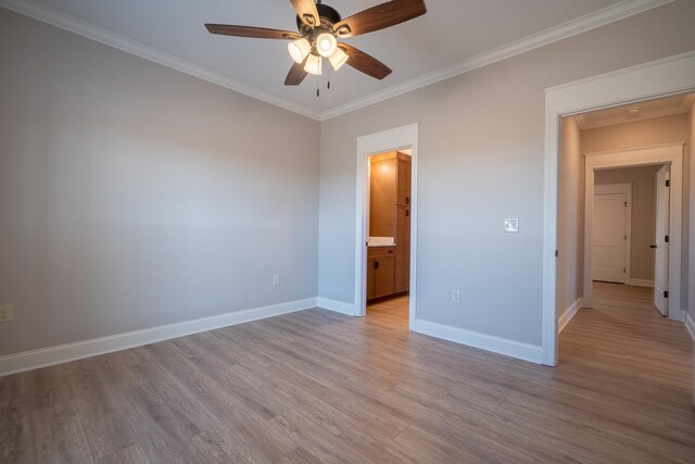 unfurnished bedroom with ceiling fan, light hardwood / wood-style flooring, and crown molding