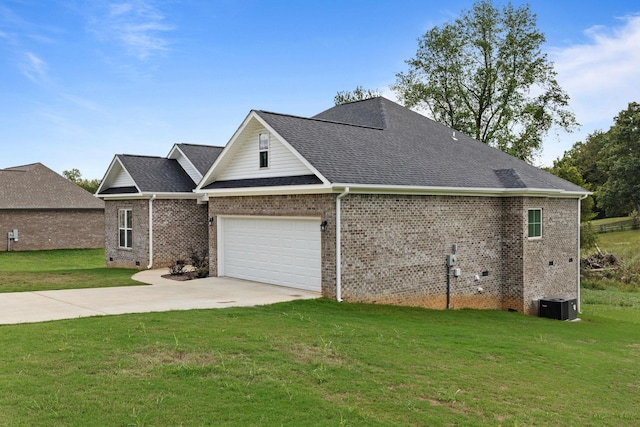 view of front facade featuring a garage, brick siding, driveway, crawl space, and a front yard