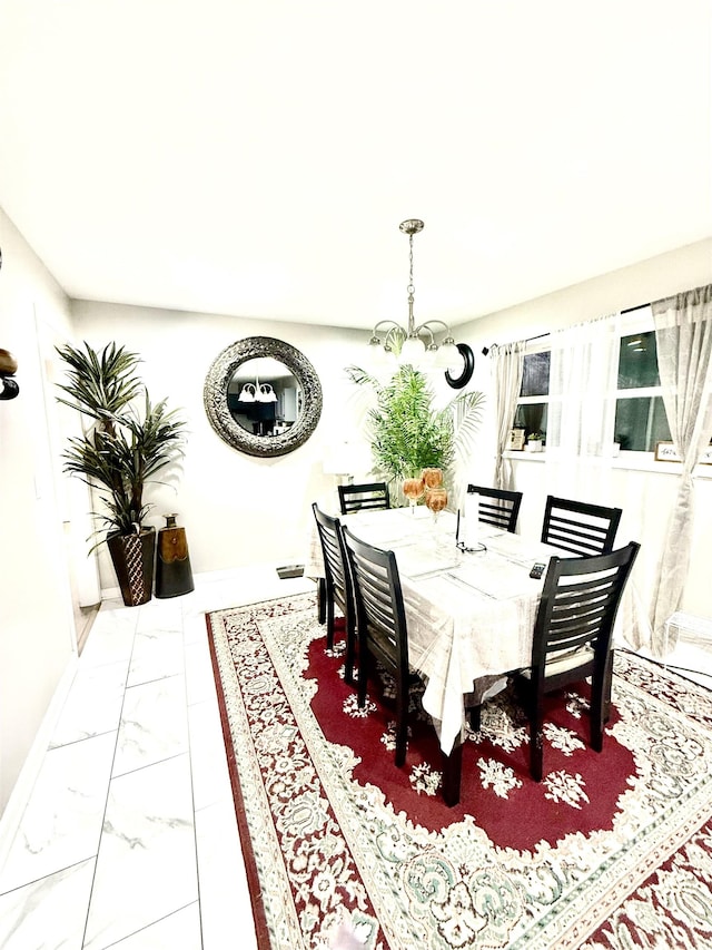 dining room with an inviting chandelier