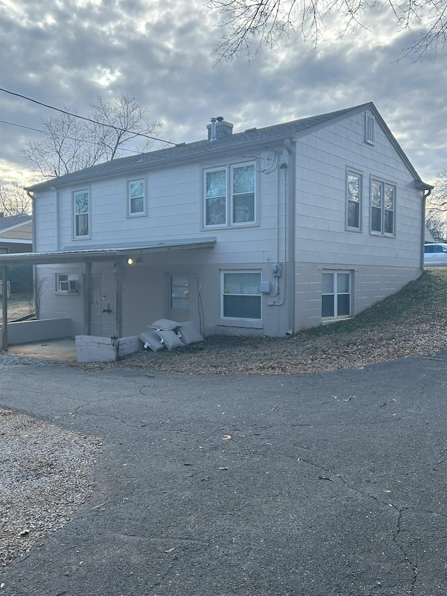 view of front of house