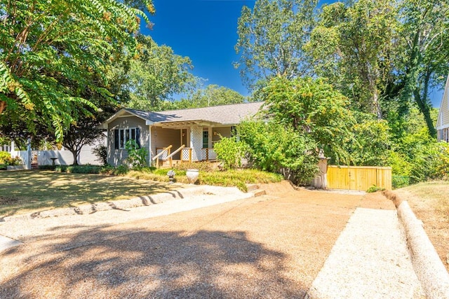 view of front of property with covered porch