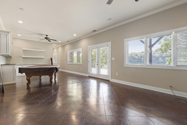 playroom featuring recessed lighting, crown molding, baseboards, and ceiling fan