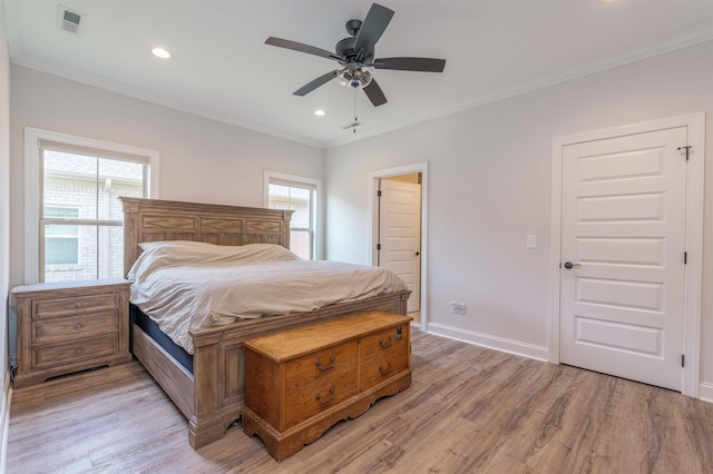181 Silver Leaf Ln, Florence, AL - bedroom featuring light wood-style floors, crown molding, recessed lighting, and ceiling fan
