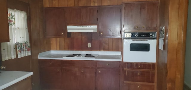 kitchen featuring white appliances