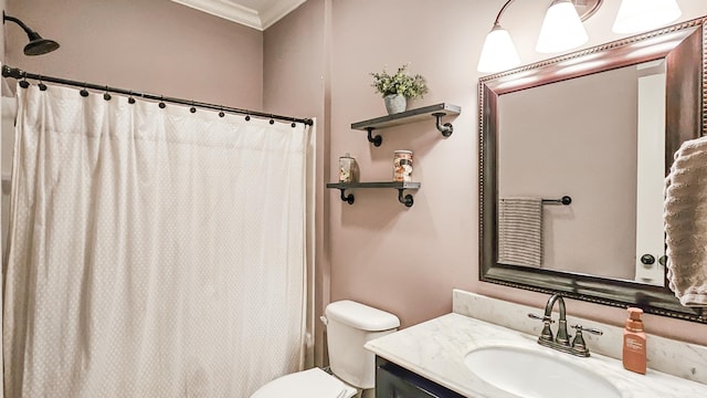 bathroom with a shower with shower curtain, vanity, toilet, and ornamental molding