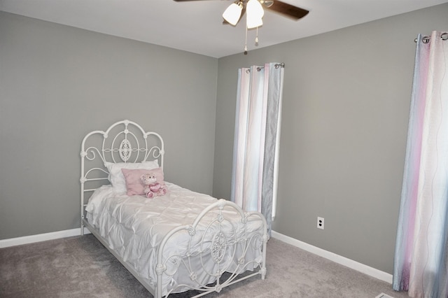 bedroom featuring carpet and ceiling fan