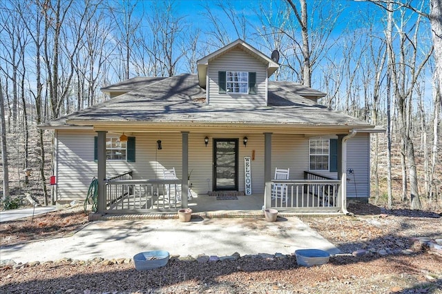 view of front of house with covered porch